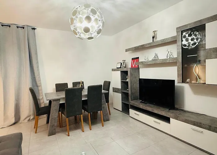 Apartment Casa Elena *